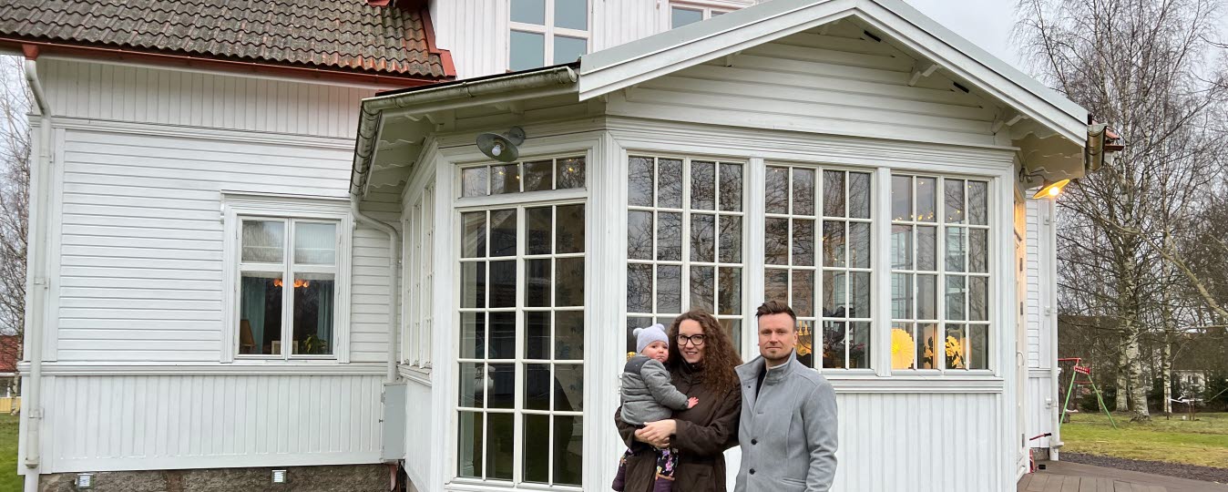 Maria Bjerknes Börestam, 28, och Tim Lindström, 31, flyttade från Karlstad till hus i Sunne, närmare bestämt Västra Ämtervik, i september och stortrivs.