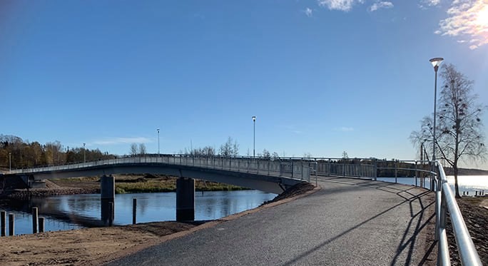 Bild på den nya bron över sundet vid Torvnäs